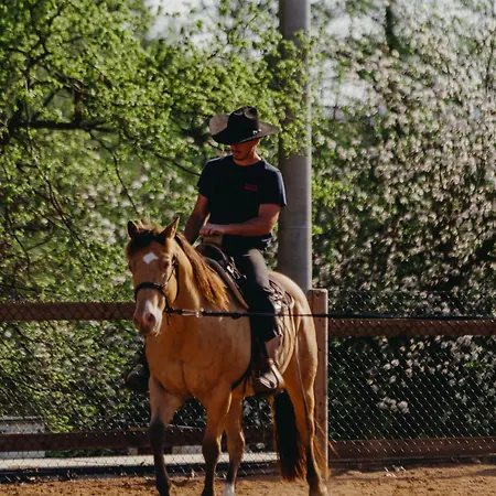 Zážitkový Ranč Nevada Velka Lecice